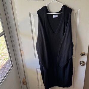 Old Navy Black Deep V-Neck Sleeveless Sweater Dress